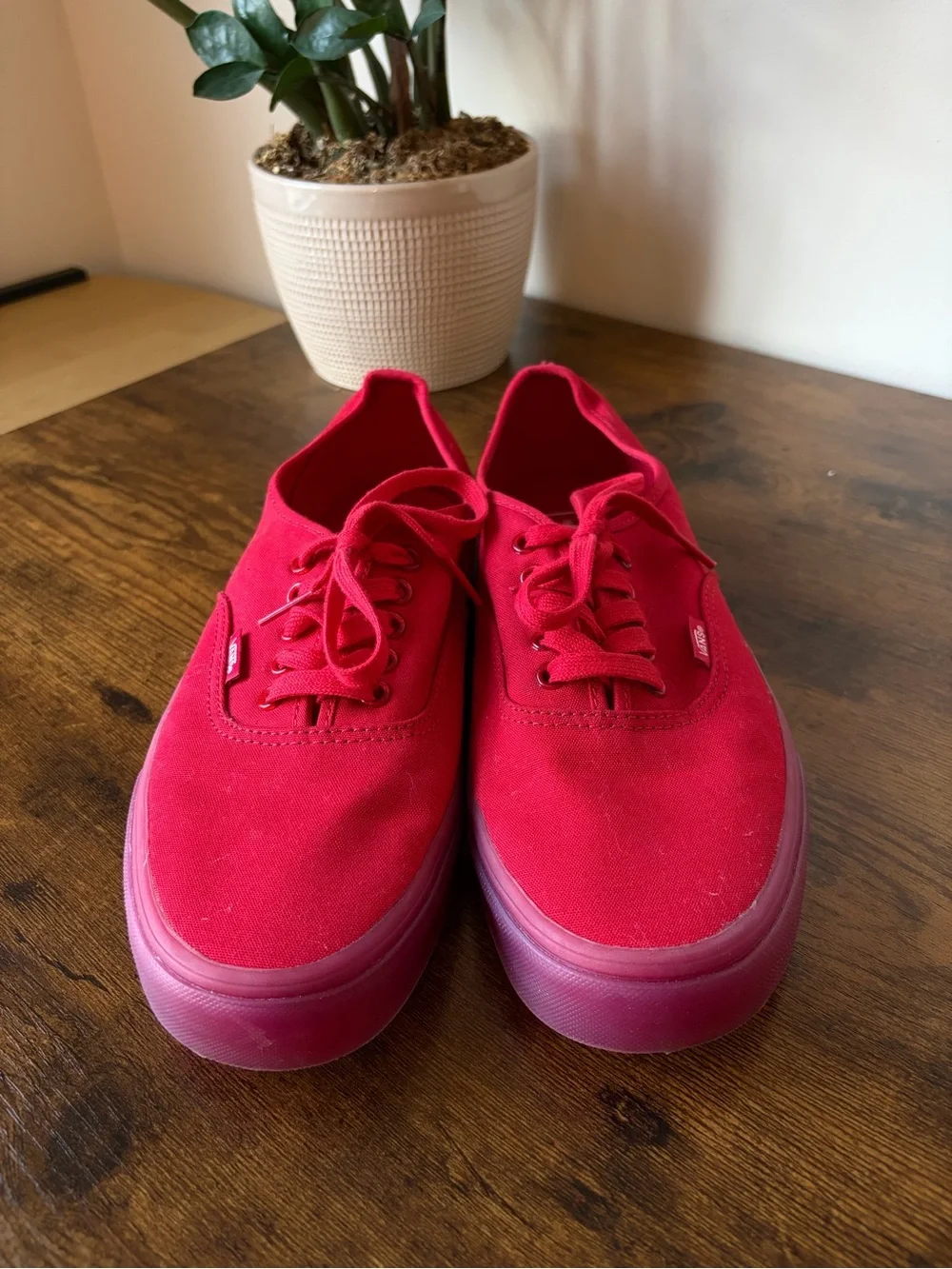 Vans Authentic Low-Top Canvas Sneakers in Red - Men’s 10 - Like New!